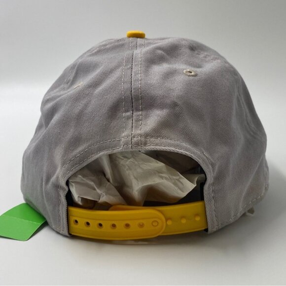 New Era Gray & Yellow "Kicks" Snapback Hat With Embroidered Design - Picture 5 of 8